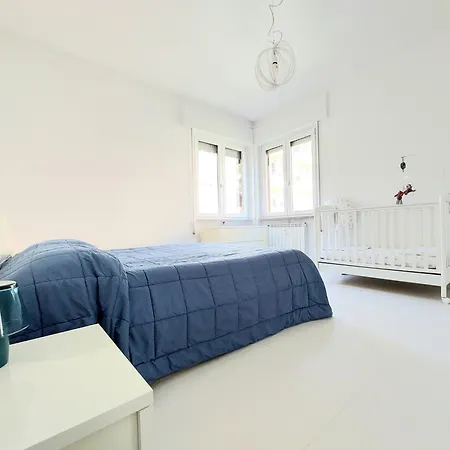 Vacanze Il Tulipano - Private Parking Apartment Como